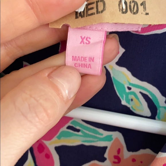 Lilly Pulitzer Floral Blouse - Picture 5 of 5